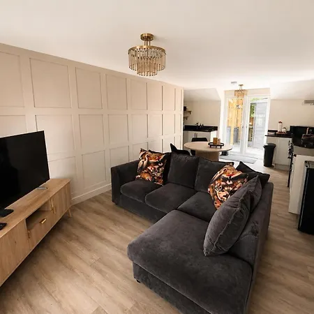 The Hide Luxury With Hot Tub And Sauna Seascale